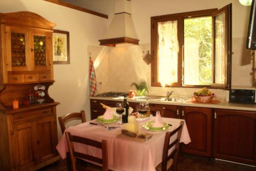 廚房, Agriturismo Il Giardino in 桑塞波爾克羅