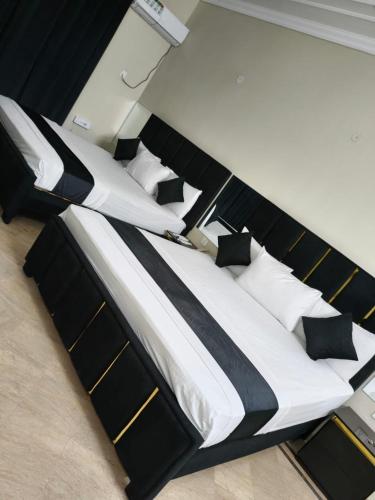 Oasis Family Hotel - image 5