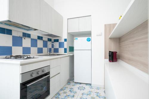 Guesthouse with Suites on the Amalfi Coast - Residence Villa Ruocco near Amalfi - 300sqm Open Terrace near Ravello - Breathtaking View 4