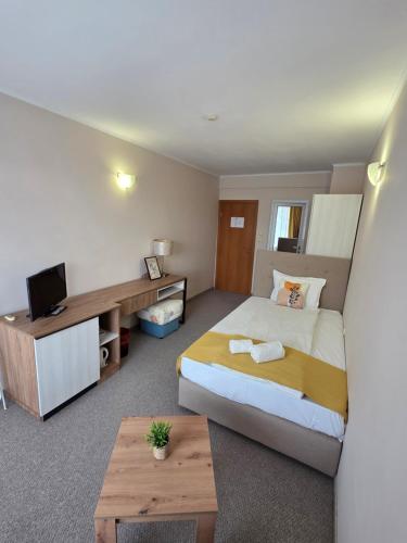 Mirana Family Hotel 3