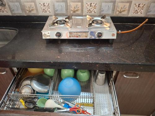 AaryaStays Boho 2 bhk next to Thane station photo 5