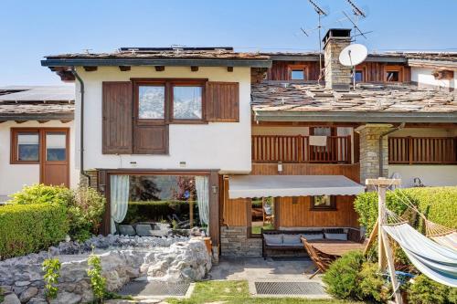 Villa Panoramica - Giardino Privato gîte à louer Senin