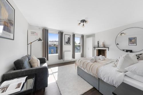 The Camden Loft Apartment - image 14