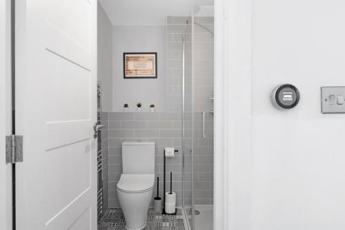 The Camden Loft Apartment - image 11