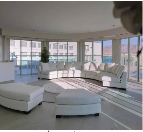 White Penthouse La Palmora in Eilat Beach