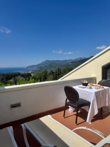 Villa Setharè 2
