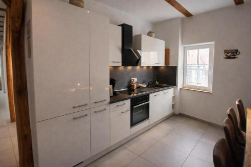 Haus Ornela Gruppenreise 6 Schlafzimmer 3x Bad 2X Kuche Garten Grill in Eggolsheim