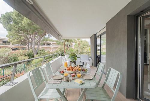 Wonderful 2BR - pool and sea - parking