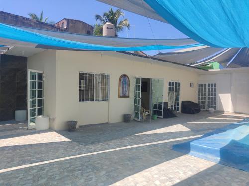 Próx a Nvo Vallarta y carret Tepic PV (Prox a Nvo Vallarta y carret Tepic PV) in Mezcales