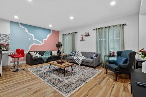 Massive Master BD 2 Kings Plus Ensuite in Port Colborne (ON)