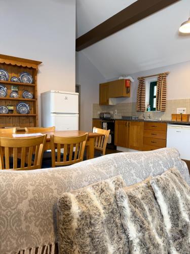 An Creagan Self Catering Cottages in Rousky
