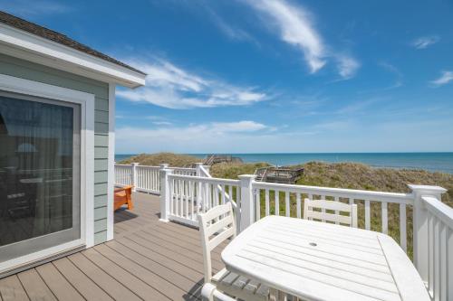 Big Daddy's - Nags Head MP 11 Oceanfront Pool Hot Tub Pool Table Flex Stays Pets OK - image 2