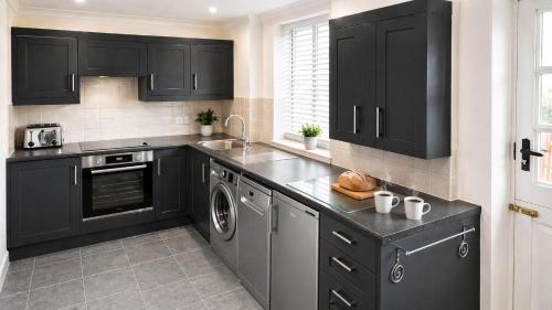 Hamlet Cottage sleeps 3-4 Stratford upon Avon - image 18