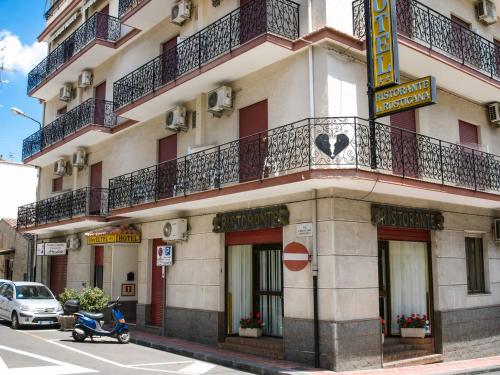 A szálláshely kívülről, Hotel La Rusticana in Giardini Naxos Városközpont