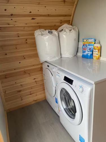Starlight by Mirremora l Shetland l St Ninians Isle l Cosy Pod in Sandwick