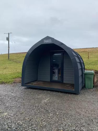 Starlight by Mirremora l Shetland l St Ninians Isle l Cosy Pod in Sandwick
