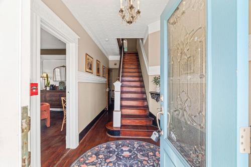 Southern Wind Inn - image 16