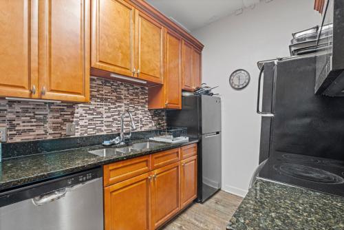Southern Wind Inn - image 21