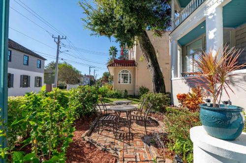 Southern Wind Inn - image 35