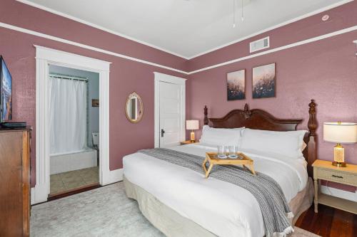Southern Wind Inn - image 43