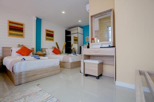 room detail thumbnail 0