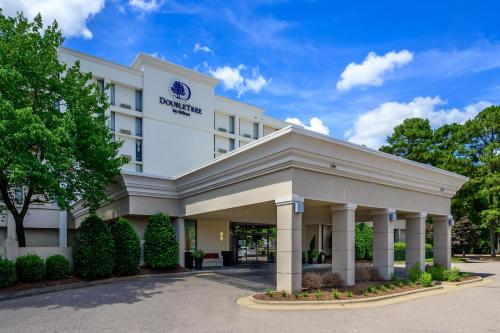 DoubleTree by Hilton Raleigh Midtown, NC, Raleigh (fotografie 8)