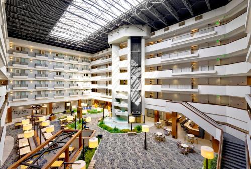 Doubletree By Hilton Davenport