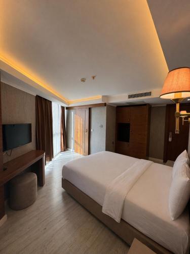 Sultan City Hotel - image 7