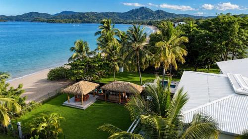 Luxury Beachfront Estate w Private Chef, Full StaffConcierge Resort Amenities in Playa Flamingo