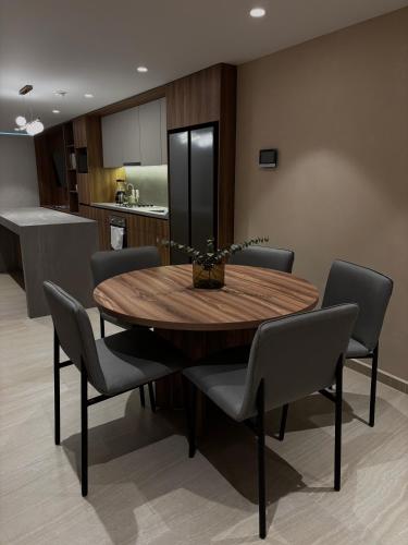 Departamento en Condesa - 2 Recámaras con balcon