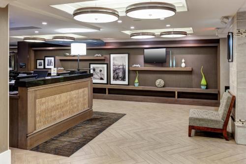 Hampton Inn Oceanfront Jacksonville Beach - image 33