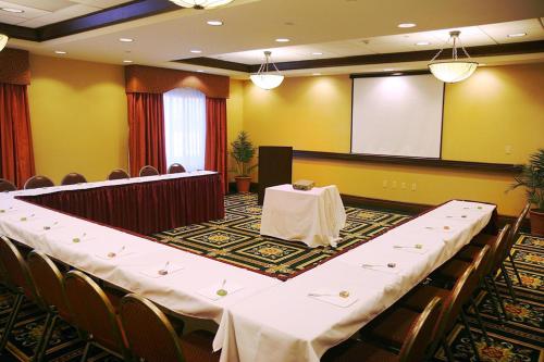 Hampton Inn & Suites Seal Beach - image 34