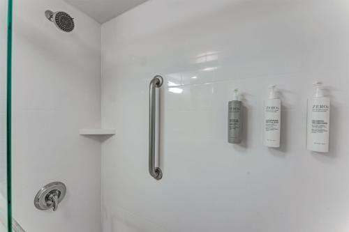 Hampton Inn Morgantown - image 25