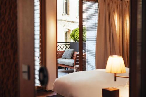 Sax Paris LXR Hotels & Resorts - image 10