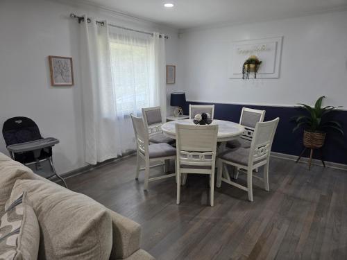 Faciliteiten, 3BR-2BA Home Near Truist Park and Downtown Atlanta in Smyrna (GA)