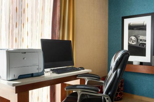Hampton Inn Phoenix-Chandler - image 31
