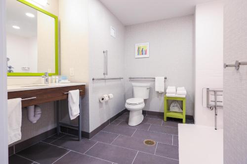 Hampton Inn Rehoboth Beach - image 27