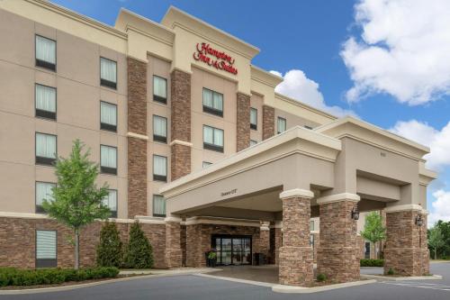 Hampton Inn and Suites Roanoke Airport/Valley View Mall - image 21