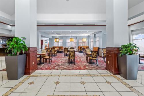 Hilton Garden Inn Starkville - image 30