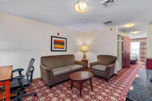 Hilton Garden Inn Starkville - image 27