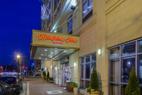 Hampton Inn Washington DC - Convention Center - image 29
