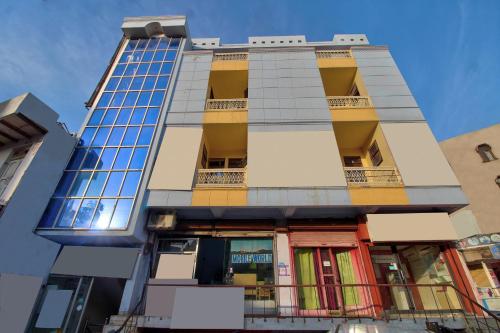 SPOT ON Hotel Sitaram Palace