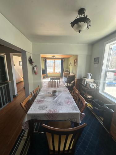 keuken, Historic Hotel Bayview in Stewart (BC)