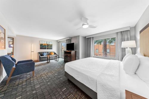 Homewood Suites by Hilton La Quinta CA Room Type - King Suite - Mobility Access/Non-Smoking