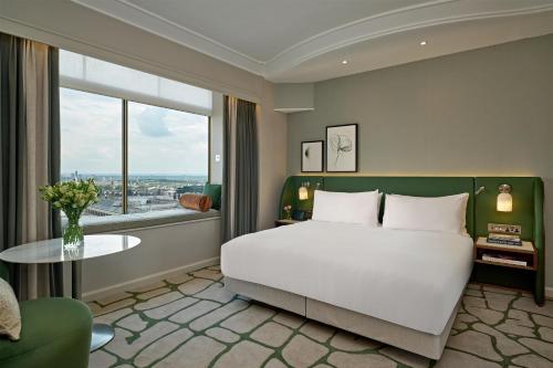 London Hilton on Park Lane - image 40