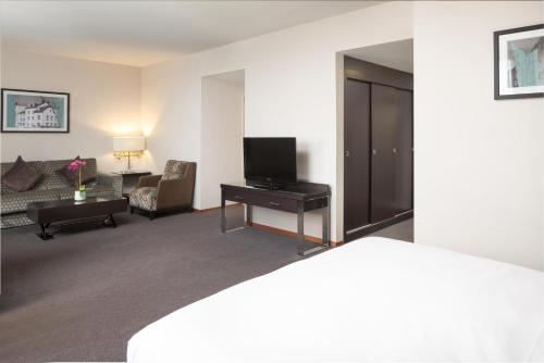 1 double bed