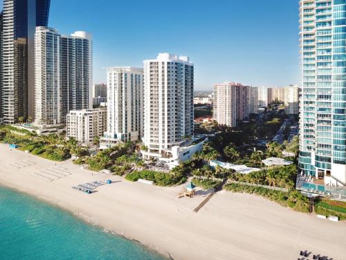 DoubleTree Resort & Spa by Hilton Hotel Ocean Point - North Miami Beach – khách sạn tại Bãi biển Sunny Isles