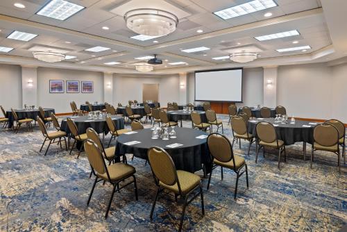 Hampton Inn & Suites Country Club Plaza, Kansas City (photo 9)