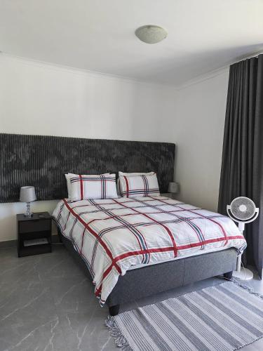 Double Patio Studio Room with En-suit - image 6