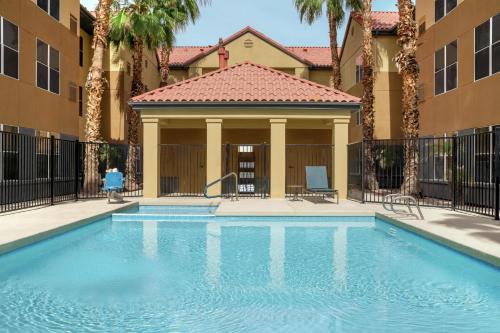 Homewood Suites by Hilton Phoenix-Chandler - image 9